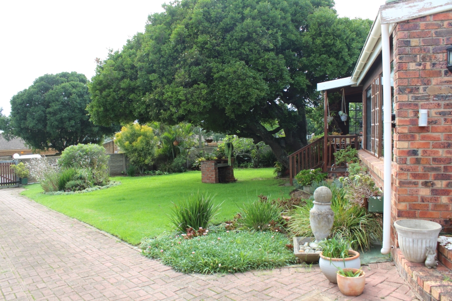 2 Bedroom Property for Sale in West Bank Eastern Cape